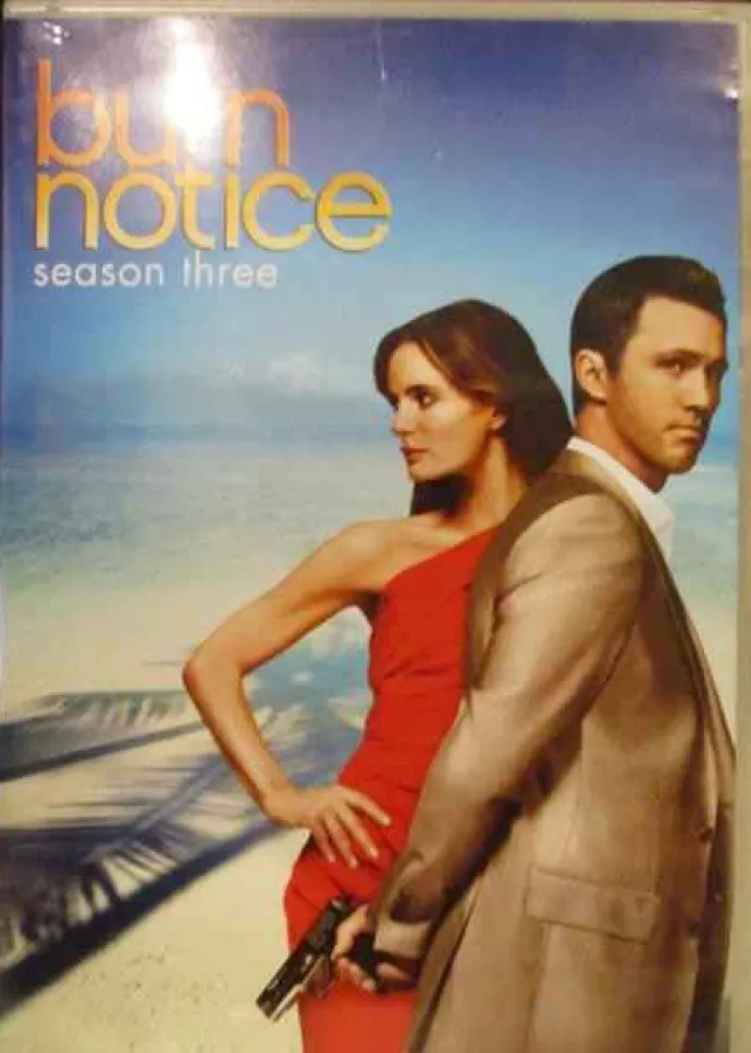 Tv Dvds<Villages of Fun Burn Notice - Season 3