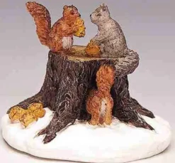 Lemax Figurines<Lemax 32693 - Chipmunks - Christmas Village Figurines
