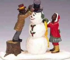 Lemax Figurines<Lemax 32732 - Dressing Mr. Snowman - Christmas Village Figurines