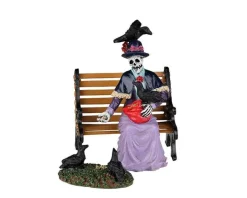 Lemax Spooky Town Figurines<Lemax 22101 - Feeding The Birds, Set Of 2 - Spooky Town Halloween Village Figurines