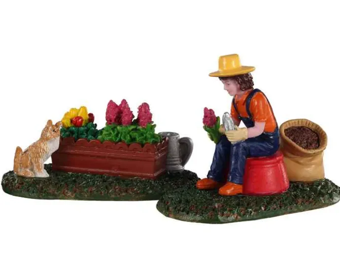 Lemax Figurines<Lemax 02920 - Garden Grooming, Set Of 2 - Figurines