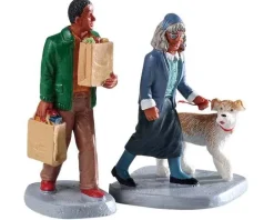 Lemax Figurines<Lemax 92742 - Happy To Help, Set Of 2 - Figurines