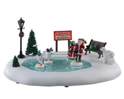 Lemax Table Pieces<Lemax 14837 - North Pole Skating Rink, Battery-Operated (4.5V) - Table Pieces