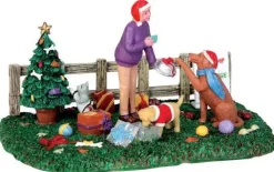 Lemax Table Pieces<Lemax 43099 - Pet Gift Exchange - Christmas Village Table Pieces