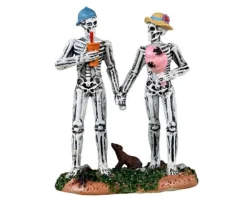 Lemax Spooky Town Figurines<Lemax 32194 - Spooky Carnival Date - Spooky Town Figurines