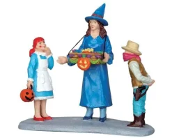 Lemax Spooky Town Figurines<Lemax 52310 - Sweet Treats - Spooky Town Figurines