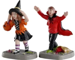 Lemax Spooky Town Figurines<Lemax 02903 - Terrified Trick-Or-Treaters, Set Of 2 - Spooky Town Figurines