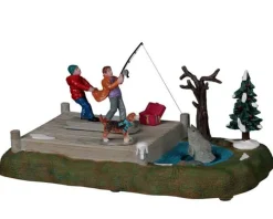 Lemax Table Pieces<Lemax 24952 - Too Big A Catch, Battery-Operated (4.5-Volt) - Christmas Village Table Pieces